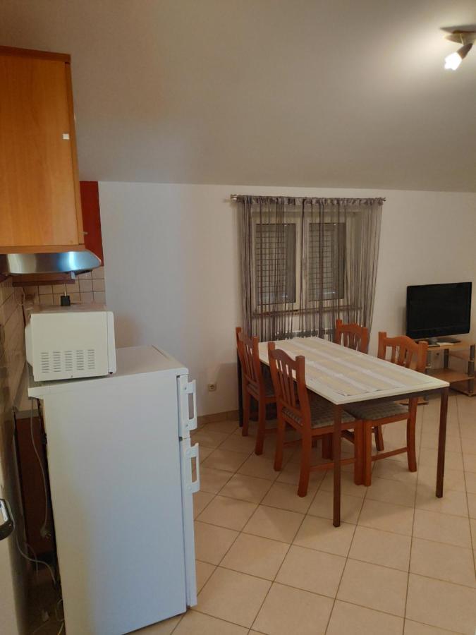 Apartments Mario Biograd Na Moru Extérieur photo
