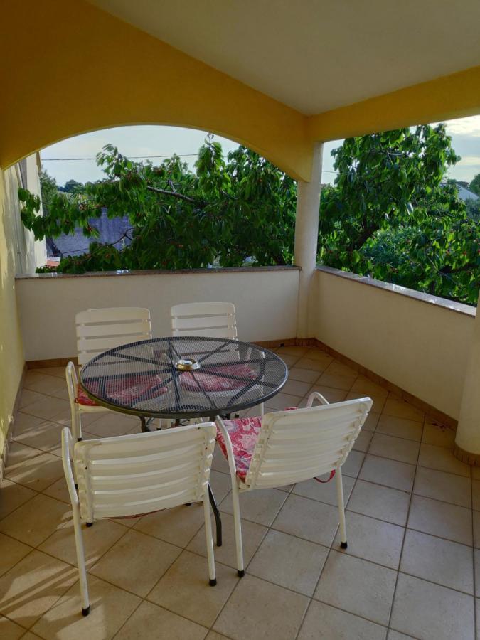 Apartments Mario Biograd Na Moru Extérieur photo